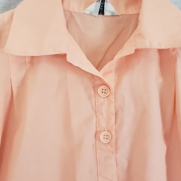 VTG Elegant Peach Women's Blouse. Short sleeve. Light weight. - Picture 4 of 4